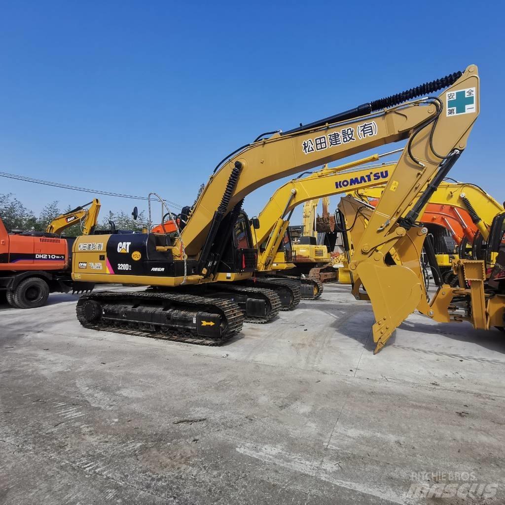 CAT 320 D Rupsgraafmachines