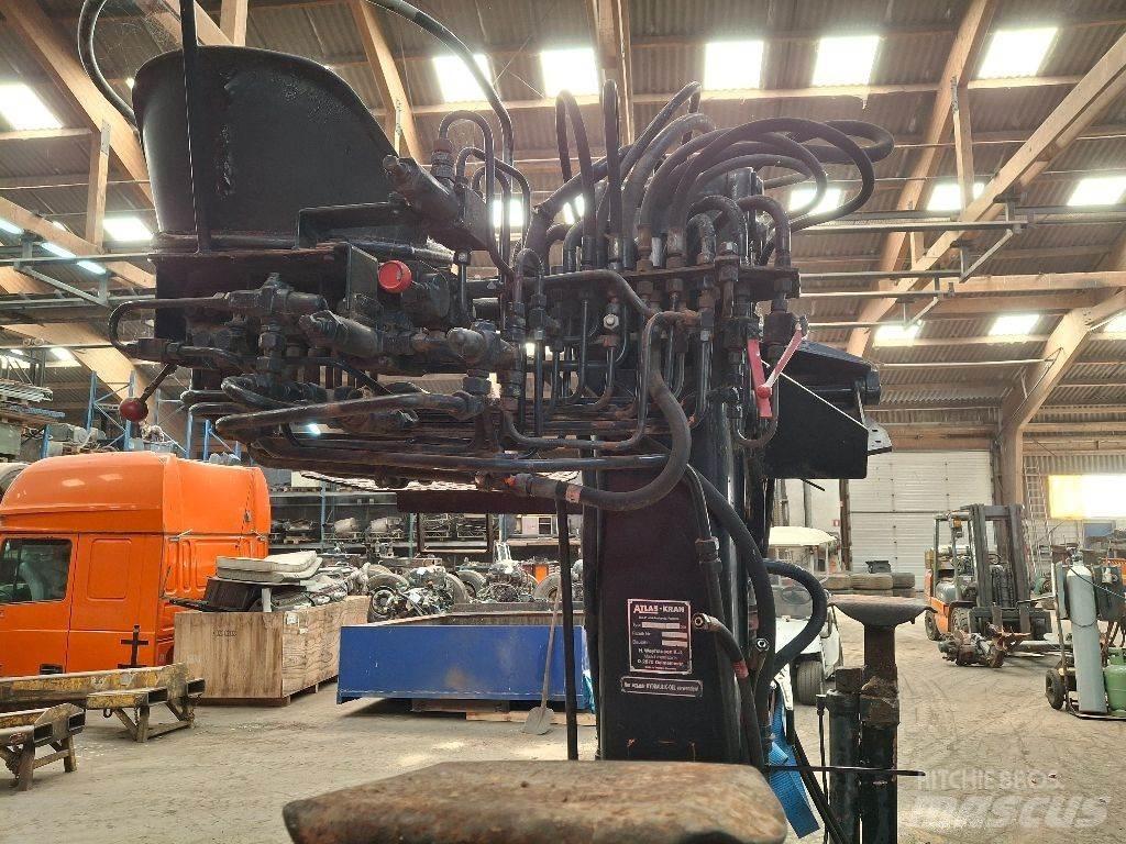 Atlas AK 4002 Laadkranen