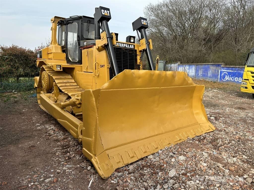 CAT D7H Rupsdozers