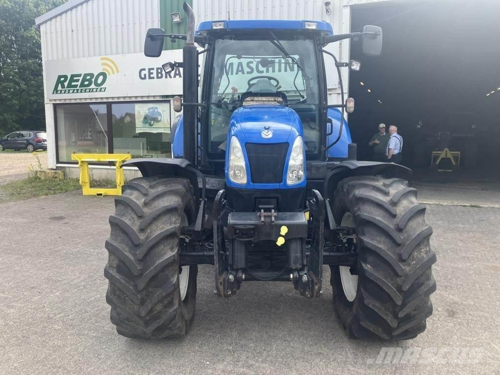 New Holland T6080 Tractoren
