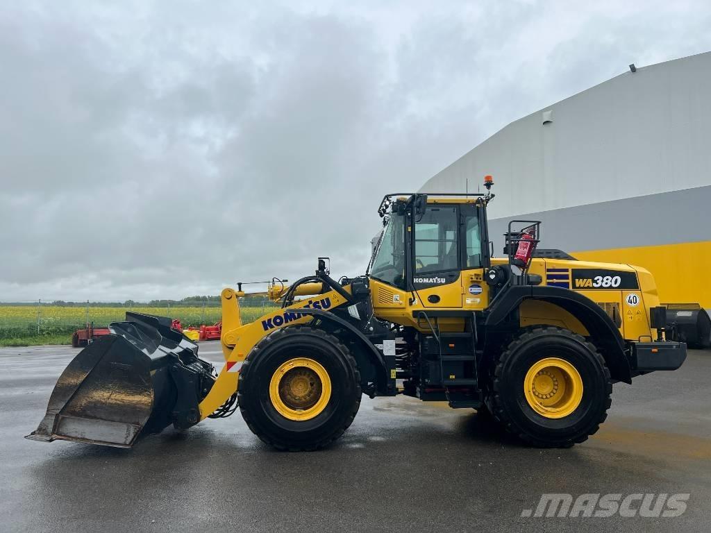 Komatsu WA 380-8E0 Wielladers