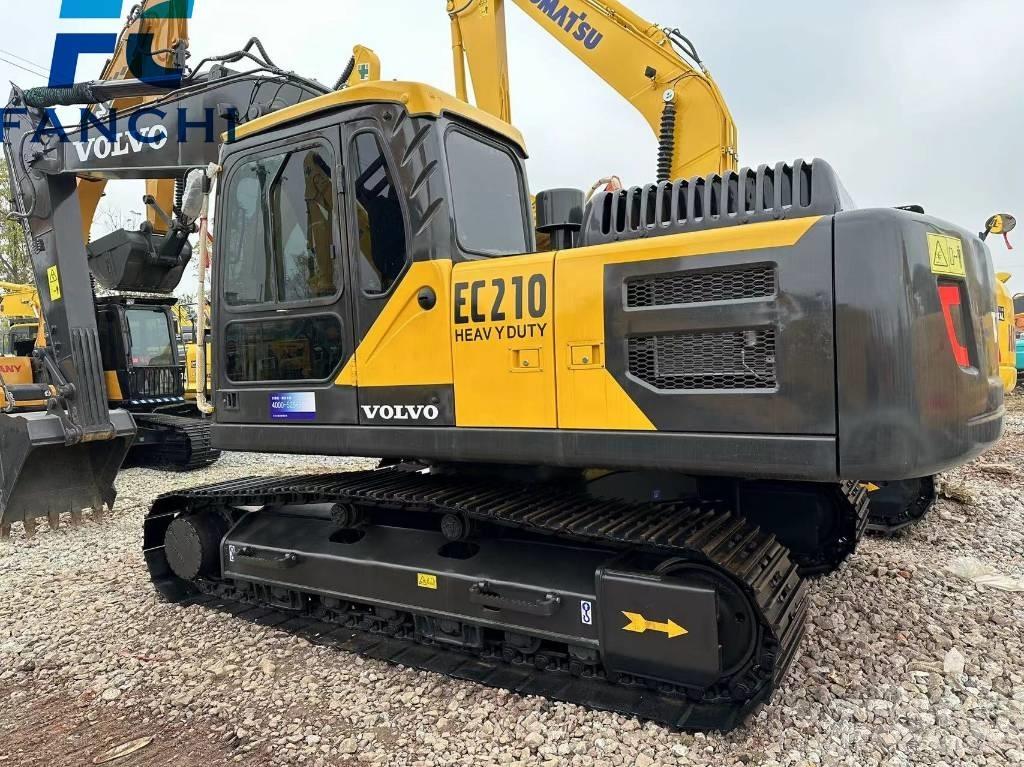 Volvo EC 210 Rupsgraafmachines