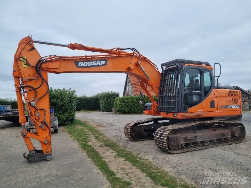 Doosan DX 180 LC-3 Rupsgraafmachines