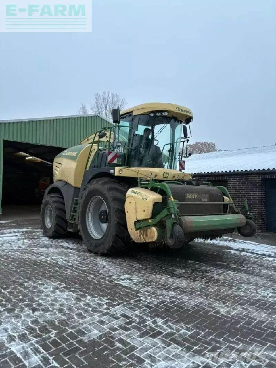 Krone big x 630 Zelfrijdende veldhakselaars
