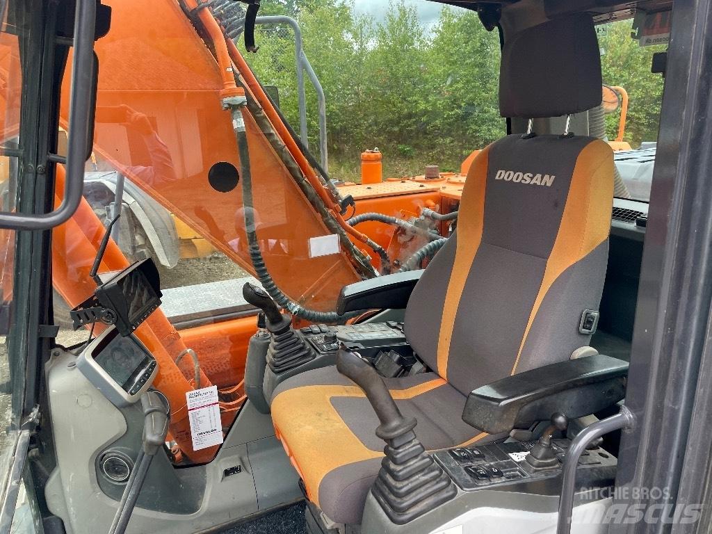Doosan DX 180 LC-3 Rupsgraafmachines