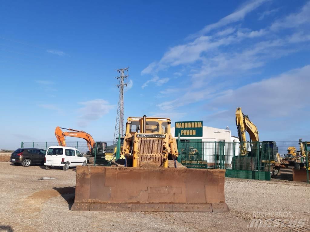 Komatsu D 85 E-12 Rupsdozers