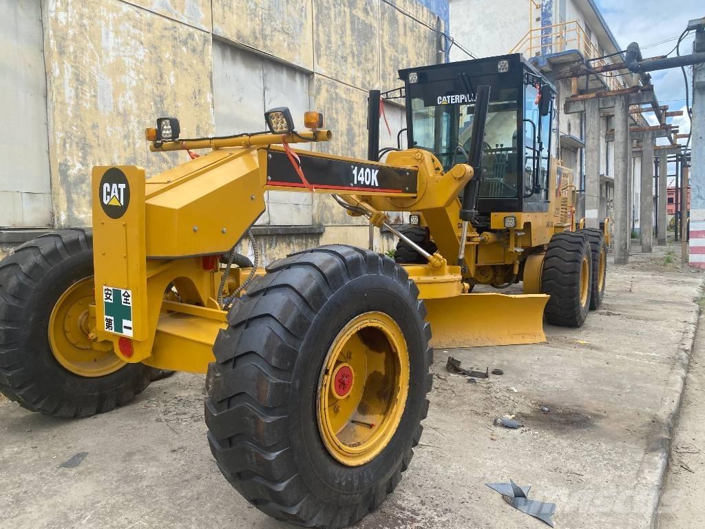 CAT 140 K Graders