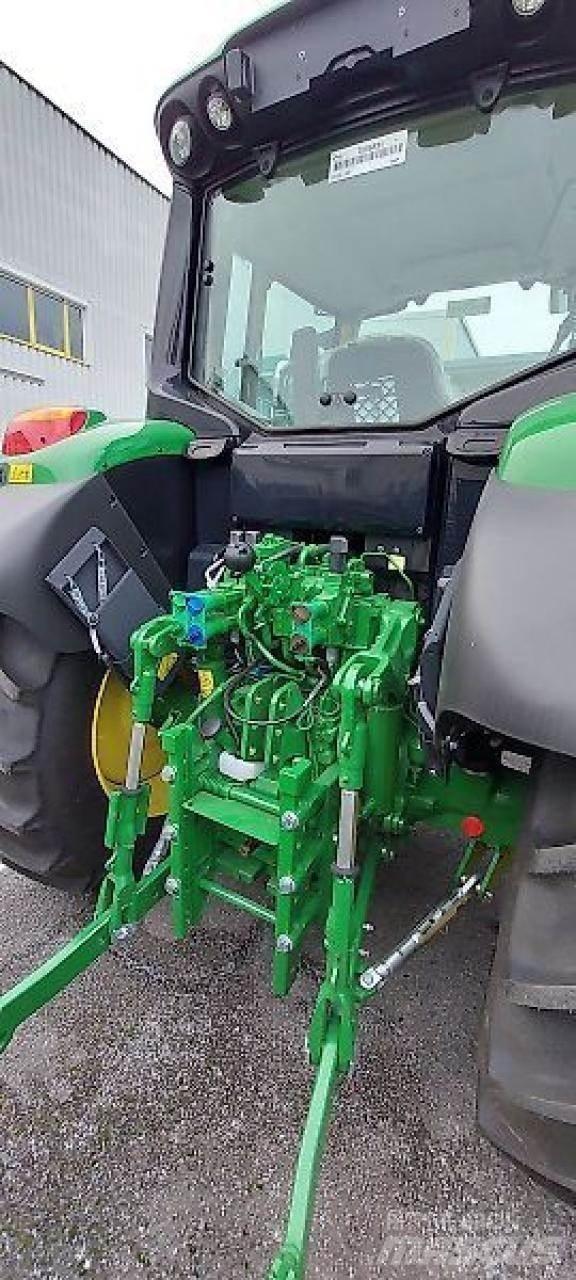 John Deere 6090m Tractoren