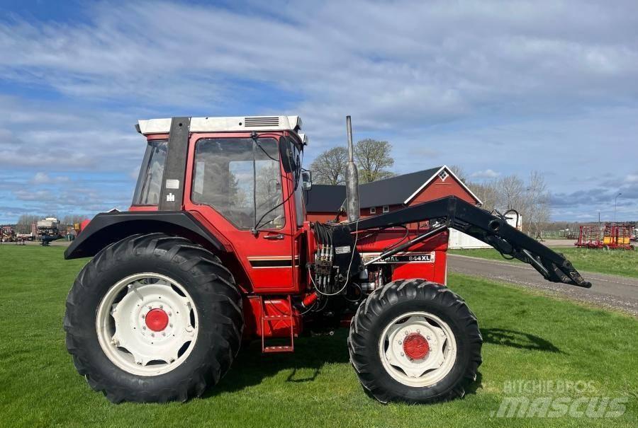 Case IH 844 XL Tractoren