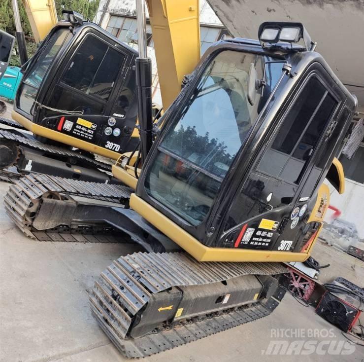 CAT 307 D Rupsgraafmachines
