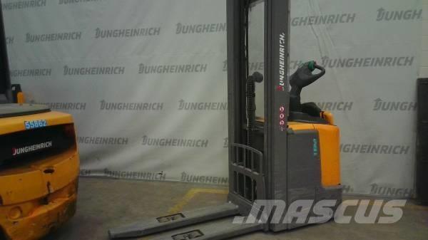 Jungheinrich ERC 214 Zelfrijdende stapelaars