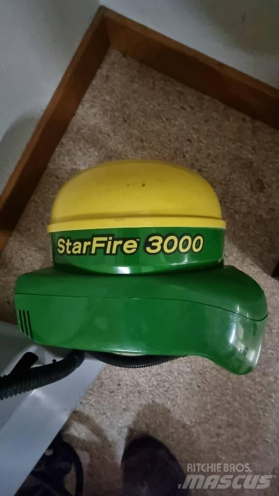 John Deere 6125 R Tractoren