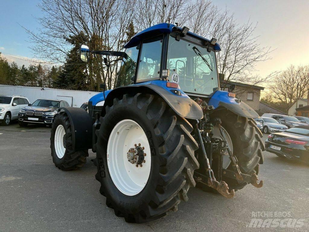 New Holland TM190 Tractoren