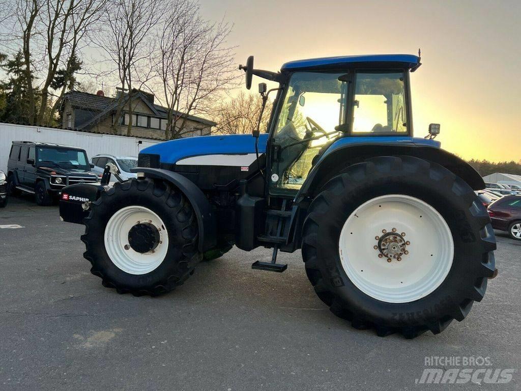 New Holland TM190 Tractoren