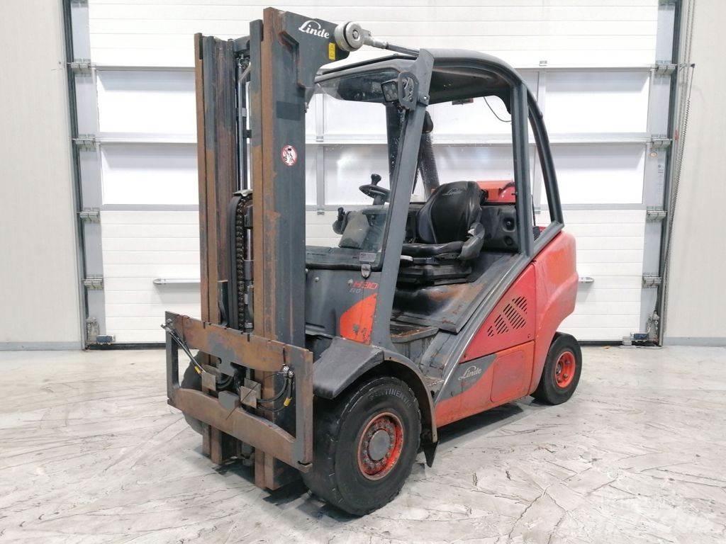 Linde H30T-02 LPG heftrucks