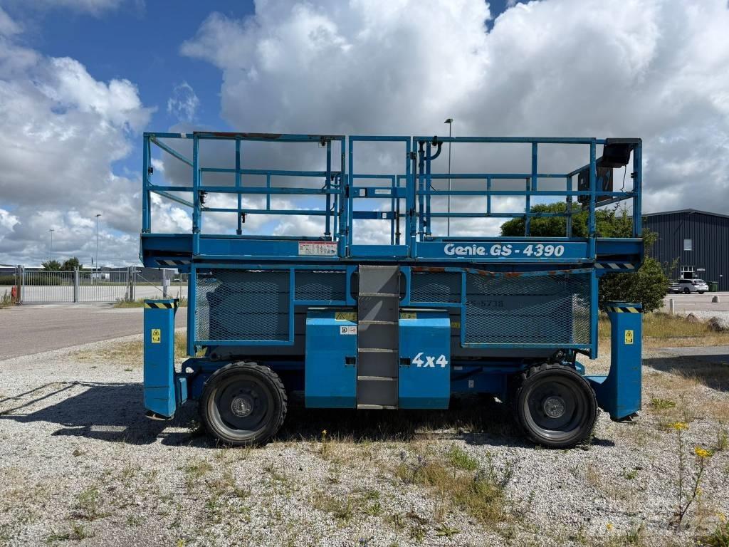 Genie GS 4390 Schaarhoogwerkers