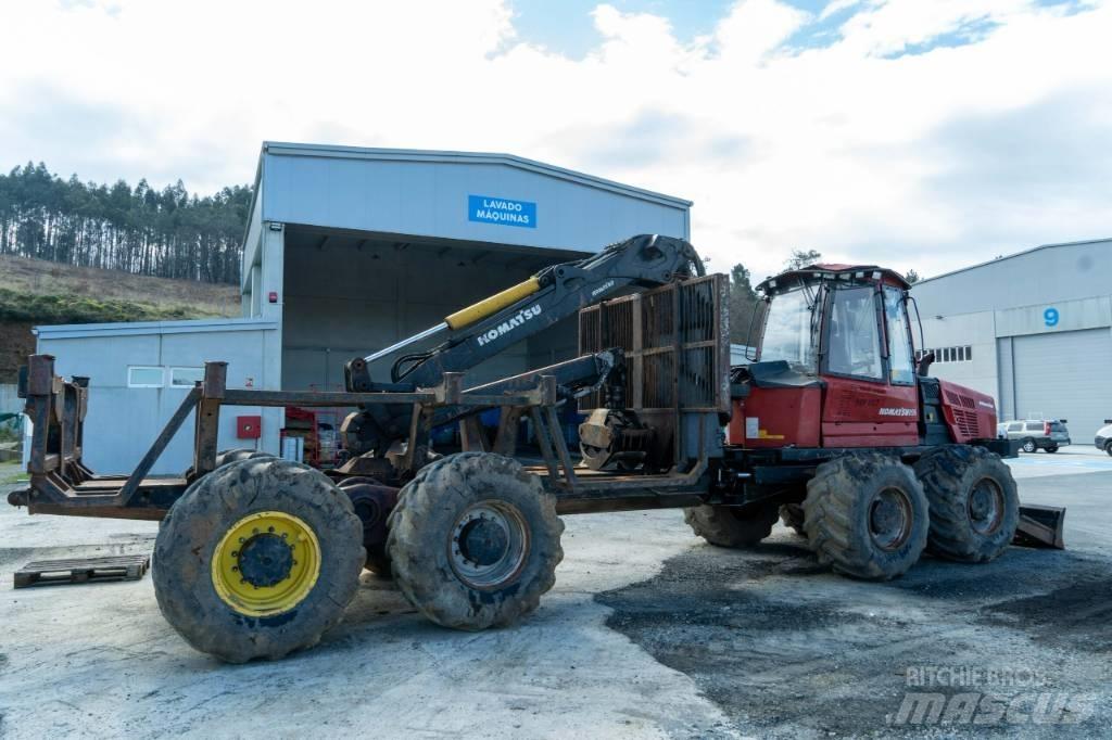 Komatsu 895.1 - 8WD Uitrijwagens