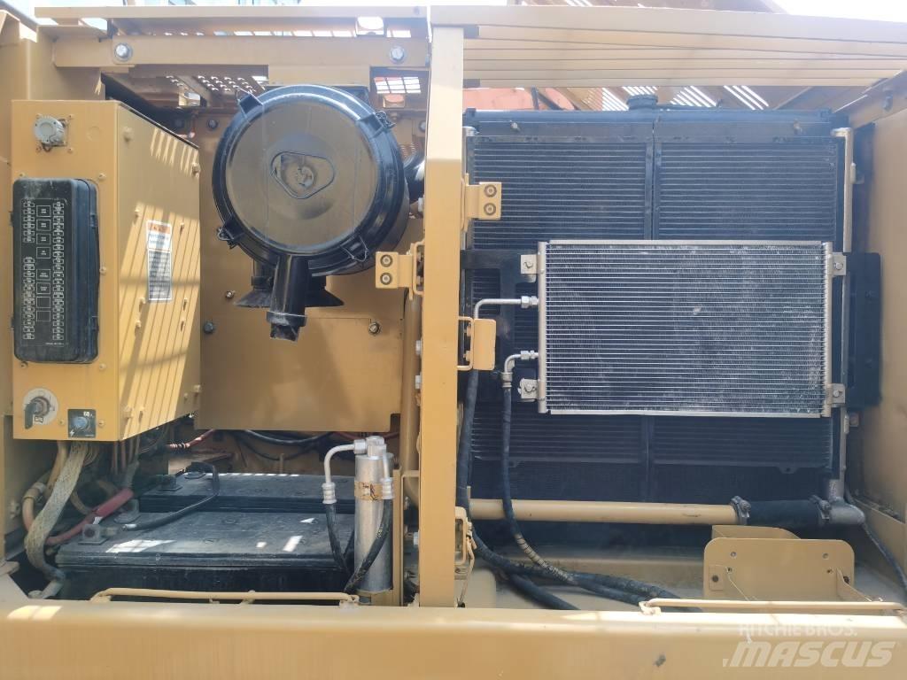 CAT 320 C L Rupsgraafmachines