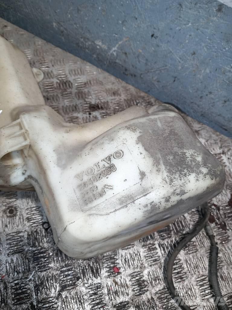 Volvo FH 12    20382656 Cabine en interieur
