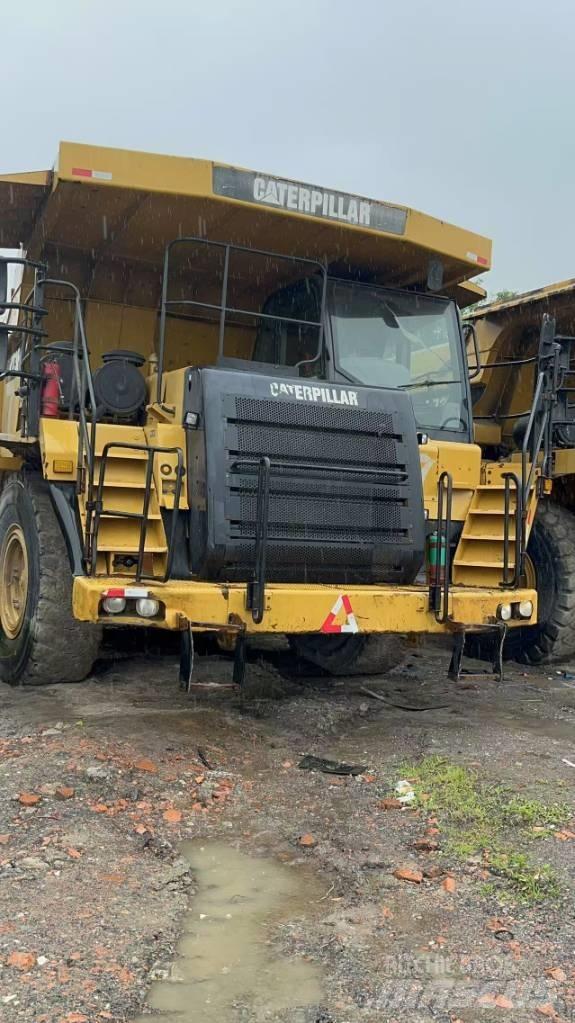 CAT 773 F Knik dumptrucks