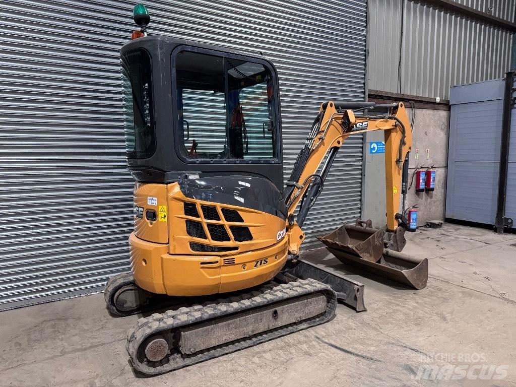 CASE CX 26 B ZTS Minigraafmachines < 7t