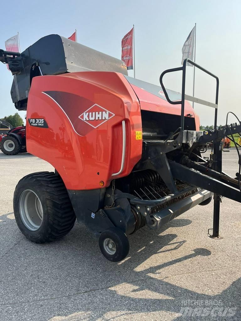 Kuhn FB 3135 Ronde-balenpersen