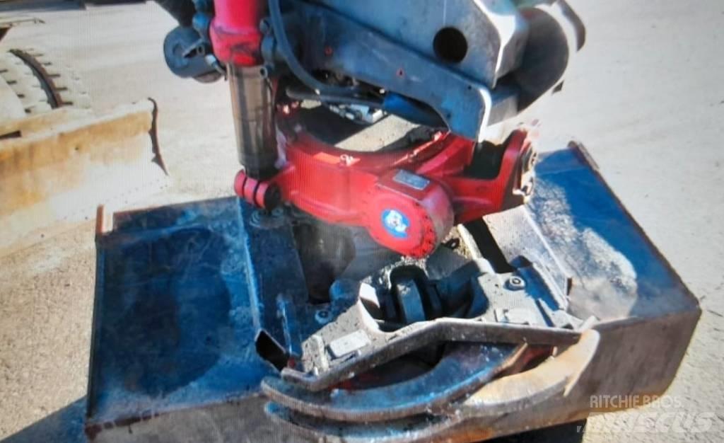 Volvo EW 180 B Wielgraafmachines