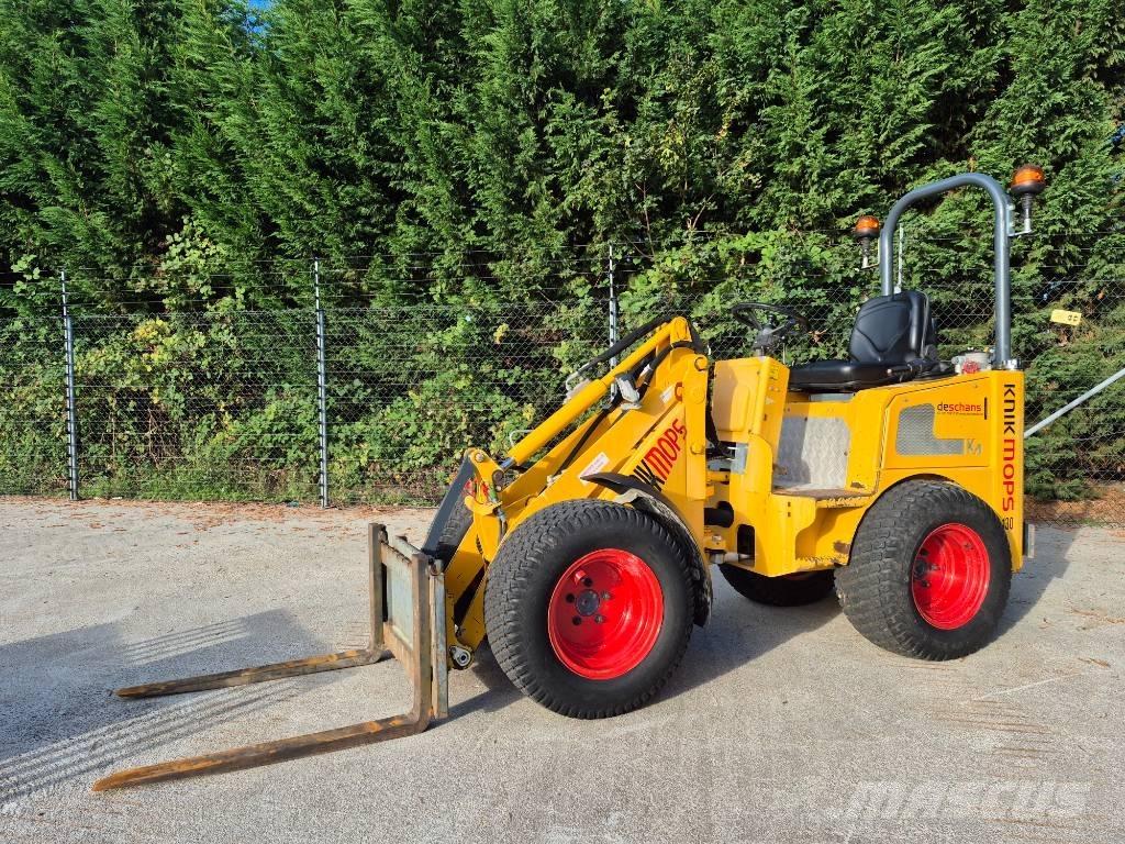 Knikmops KM 130 Wielladers