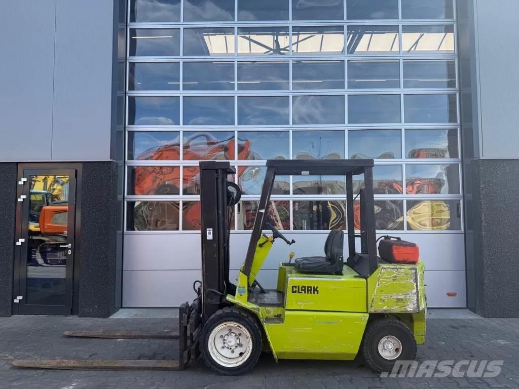 Clark DPM30N Heftrucks overige