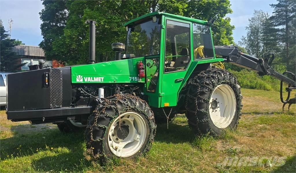 Valmet 715M Uitrijwagens