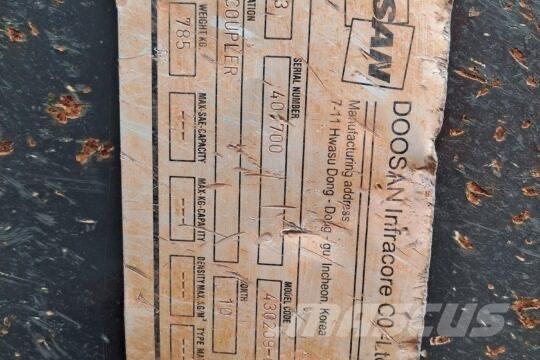 Develon Hitch Minigraafmachines < 7t