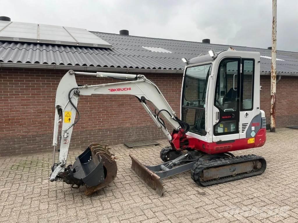 Takeuchi TB219 Minigraafmachines < 7t