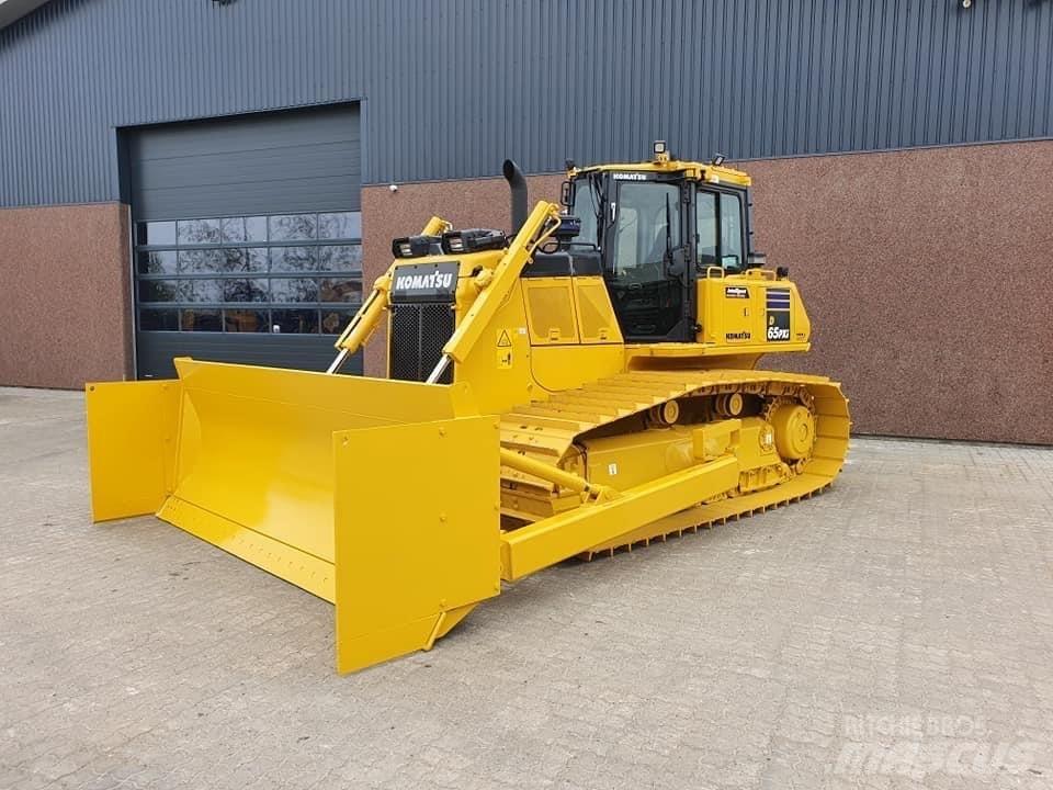 Komatsu D 65 PX-17 Rupsdozers