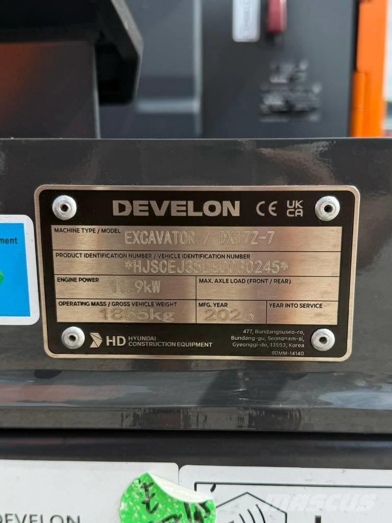 Develon DX 17 Z-7 Minigraafmachines < 7t