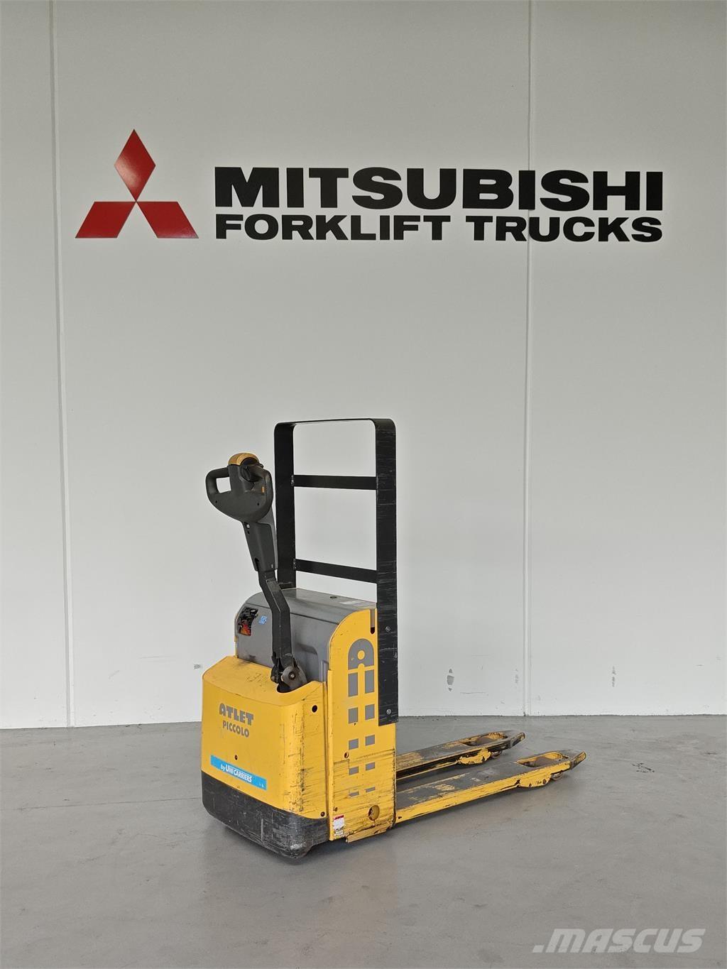 Atlet PLL180 Meeloop stapelaar