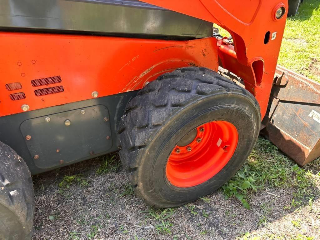 Kubota SSV 75 Schrankladers