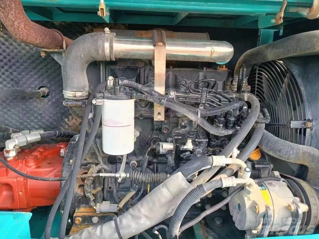 Sunward SWE 80 E9 Rupsgraafmachines