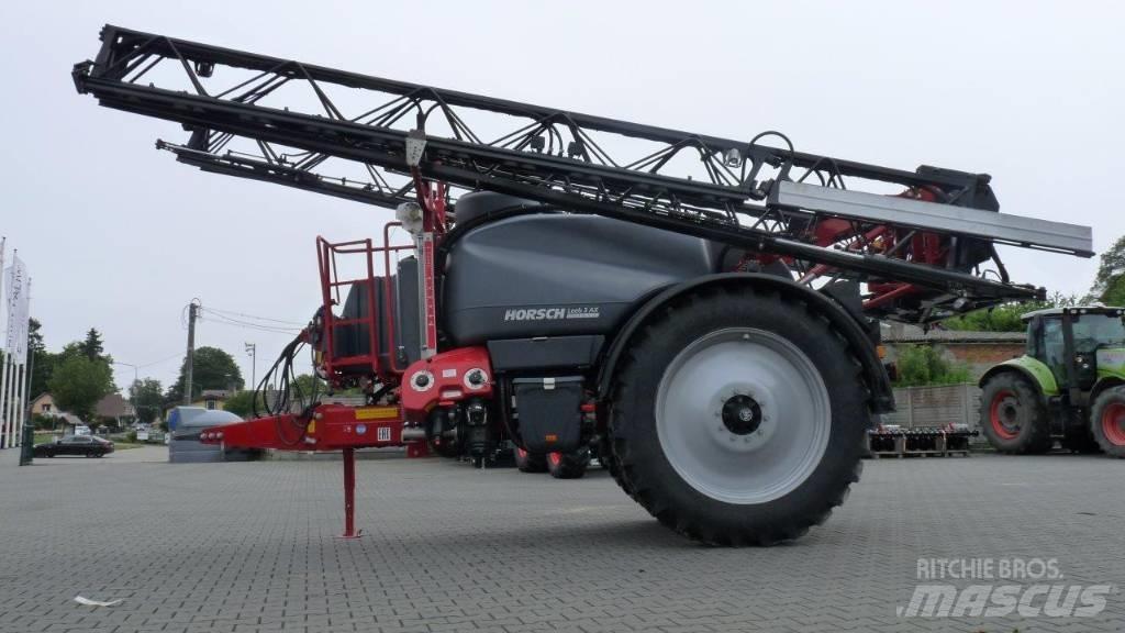 Horsch Leeb 3 AX Getrokken spuitmachines