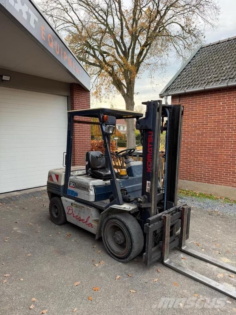 Komatsu FD30T-11E Diesel heftrucks