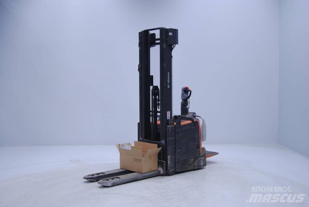 Toyota SPE140L Meeloop stapelaar