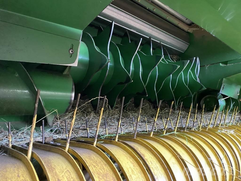 John Deere 623 Ronde-balenpersen