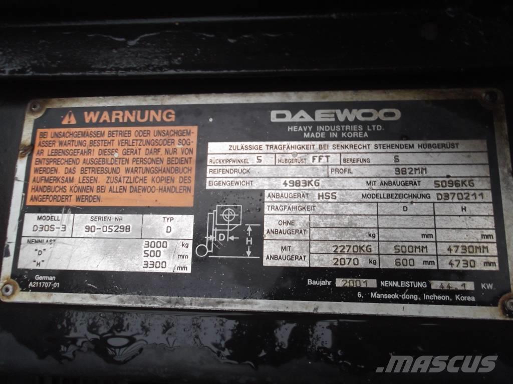 Daewoo D30S3 V-2372 Diesel heftrucks