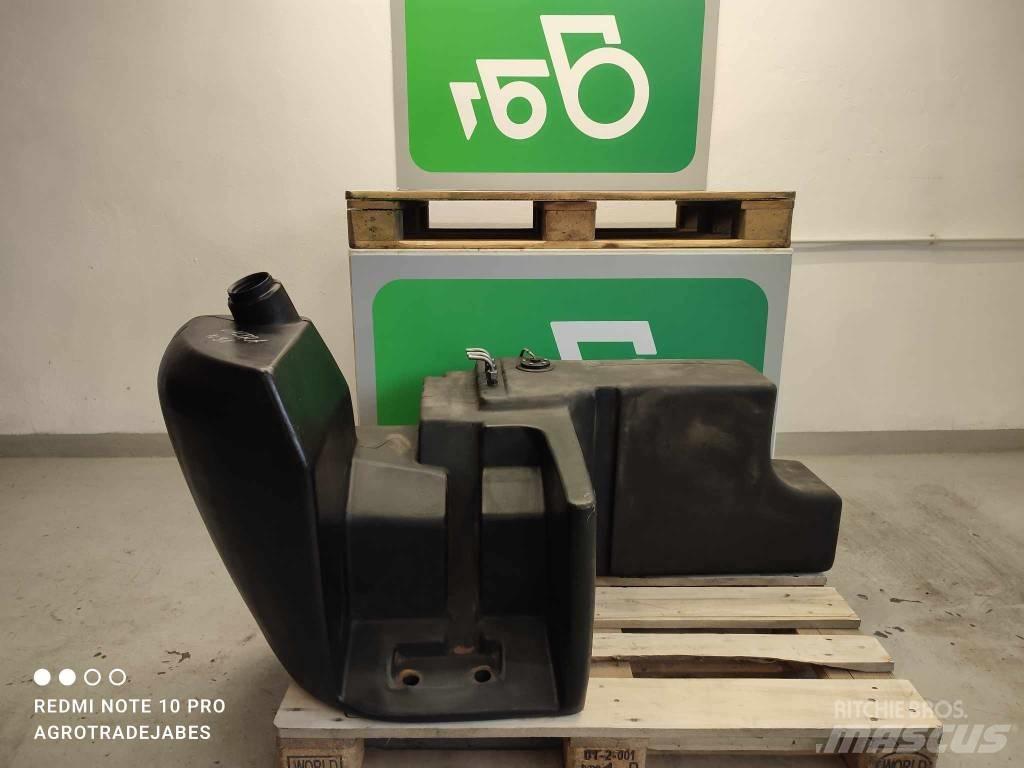 Valtra N91 Fuel Tank Cabine en interieur