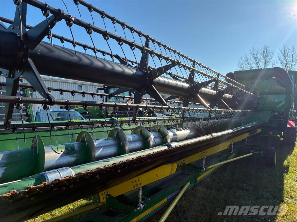 John Deere S680 Maaidorsmachines