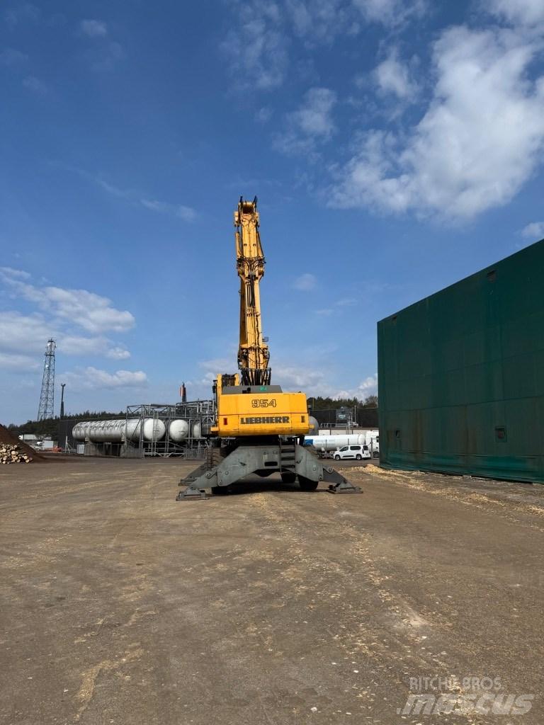 Liebherr A 954 B HD Waste / industry handlers