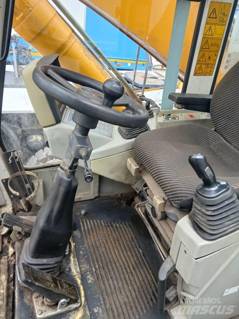Liebherr A 924 B Waste / industry handlers