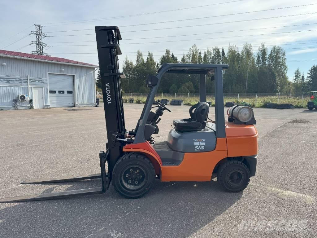Toyota 02-7 FGJF 35 LPG heftrucks
