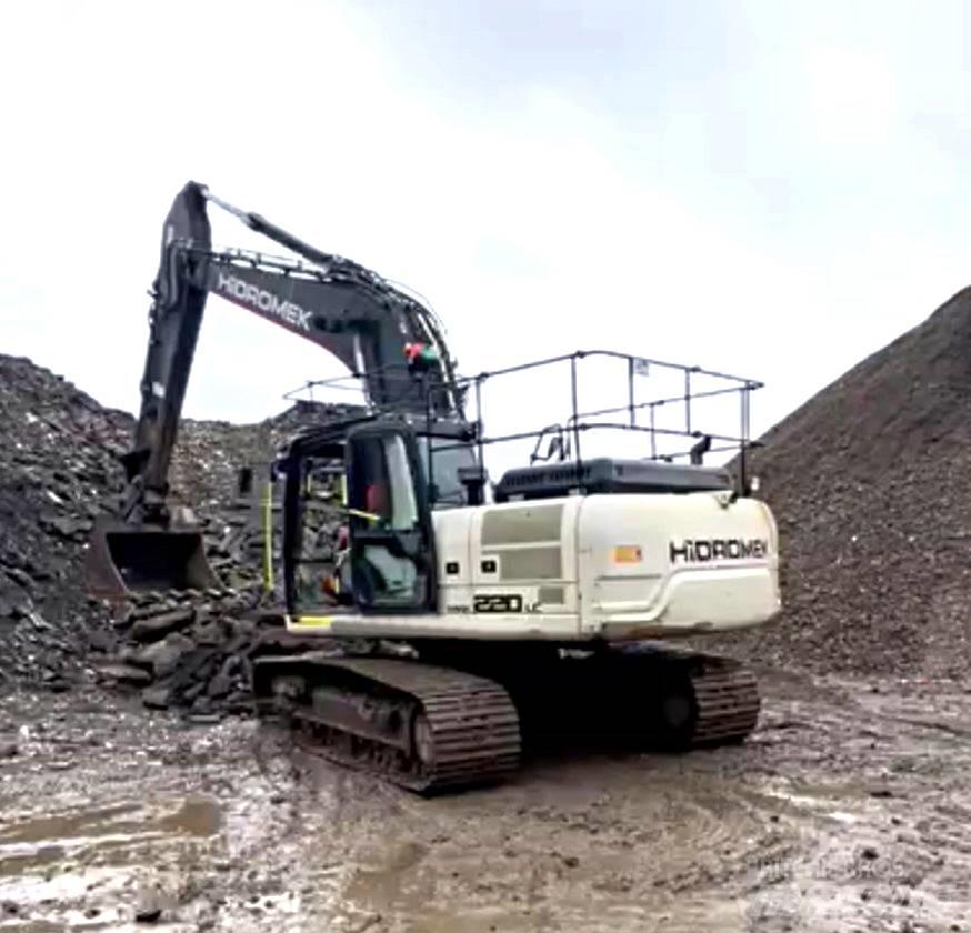 Hidromek HMK 220 LC Rupsgraafmachines