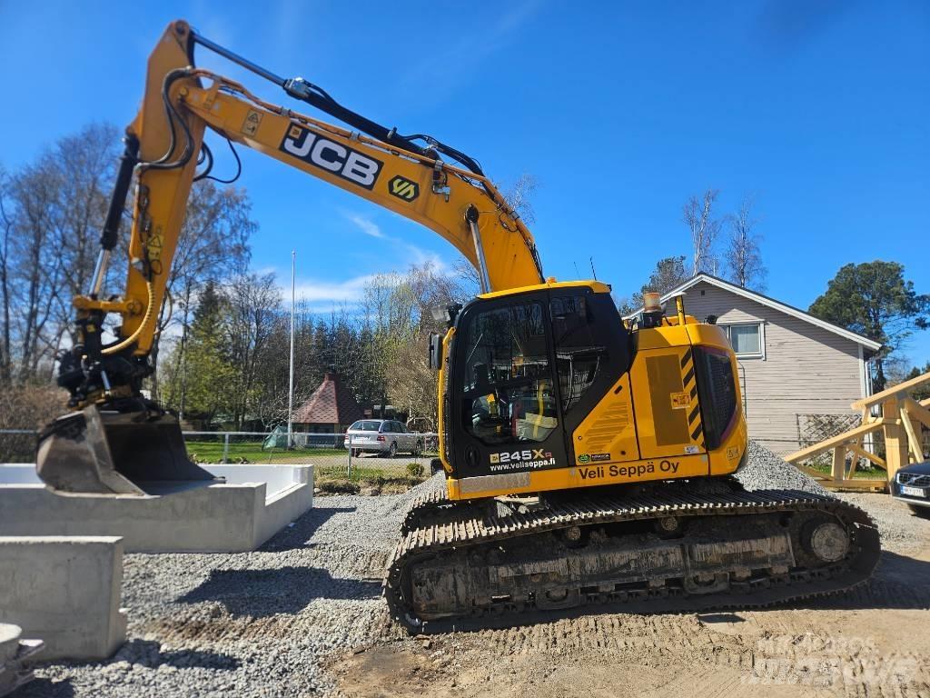 JCB 245 XLR Rupsgraafmachines
