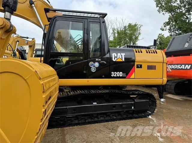 CAT 320 D2L Rupsgraafmachines